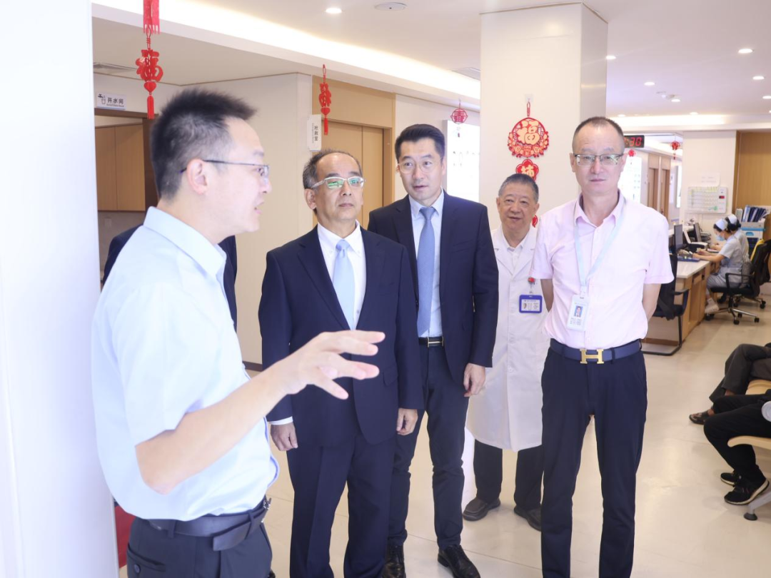 聆听企业发展情况,共话合作愿景