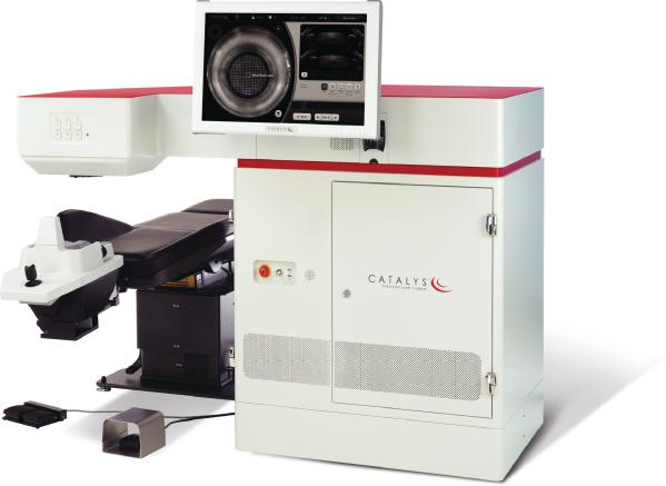 深圳华厦眼科 | 视力下降？看颜色总觉得不够鲜艳？要警惕这种眼病