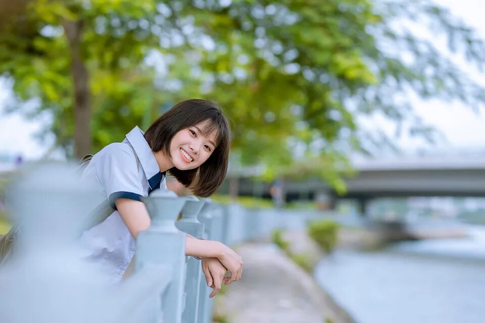 西安华厦眼科 | 散光能不能&ldquo;治好&rdquo;？说实话，可能不太行